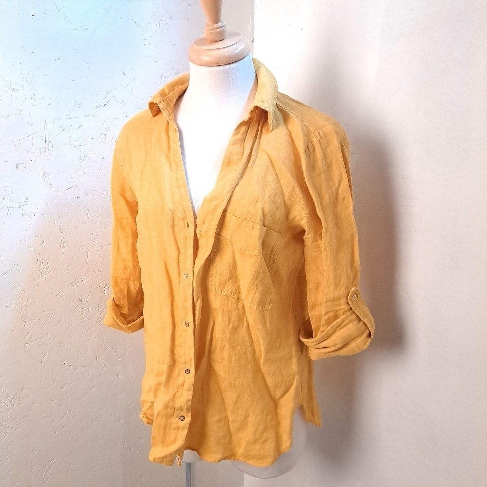 Zara | Mustard yellow casual button up women's blouse *missing a button*